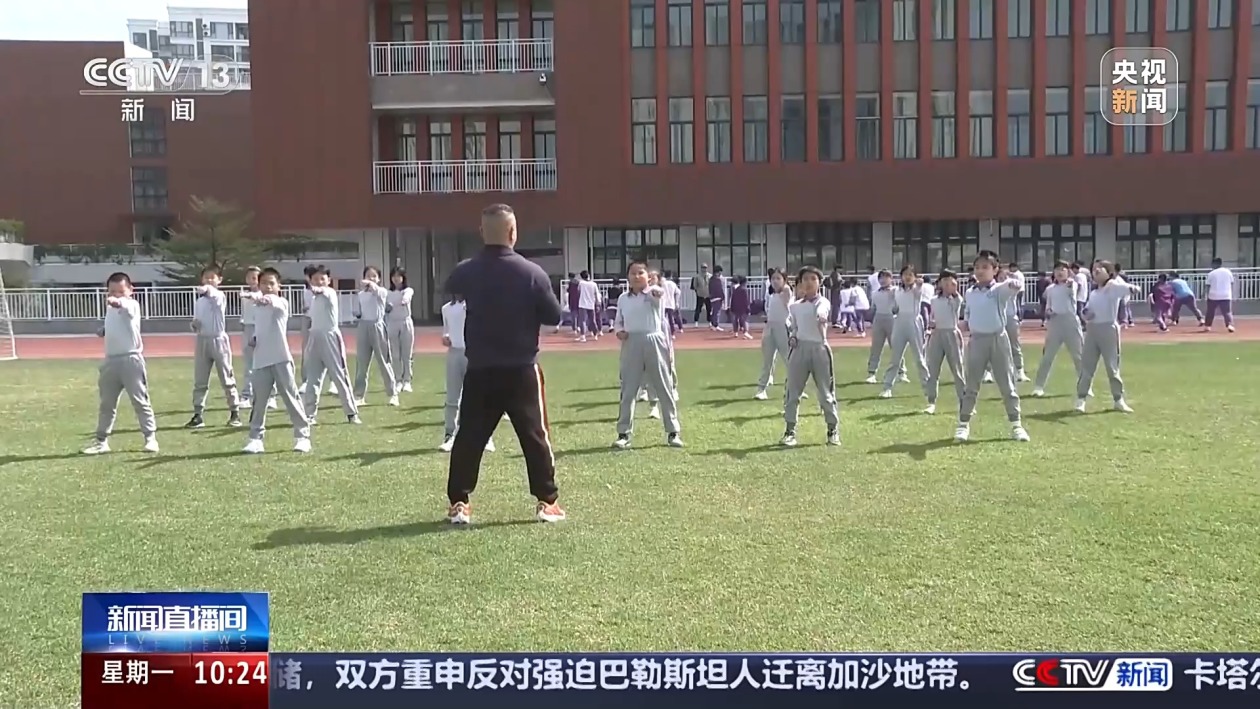 开场受制